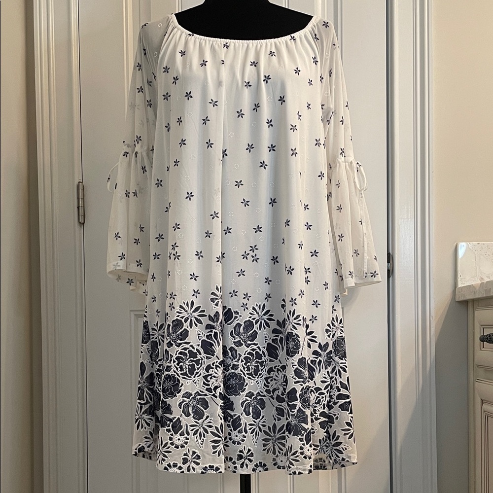 Siren Lily White and Blue Floral Midi Dress